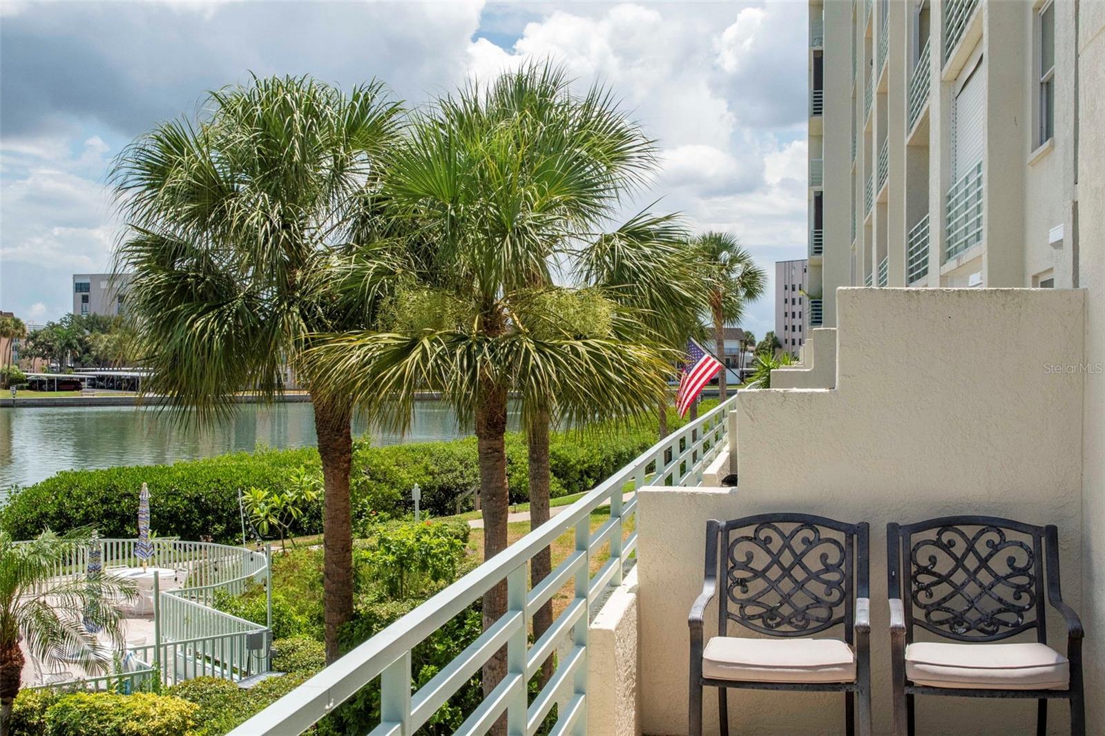 HARBOURSIDE CONDO - Residential