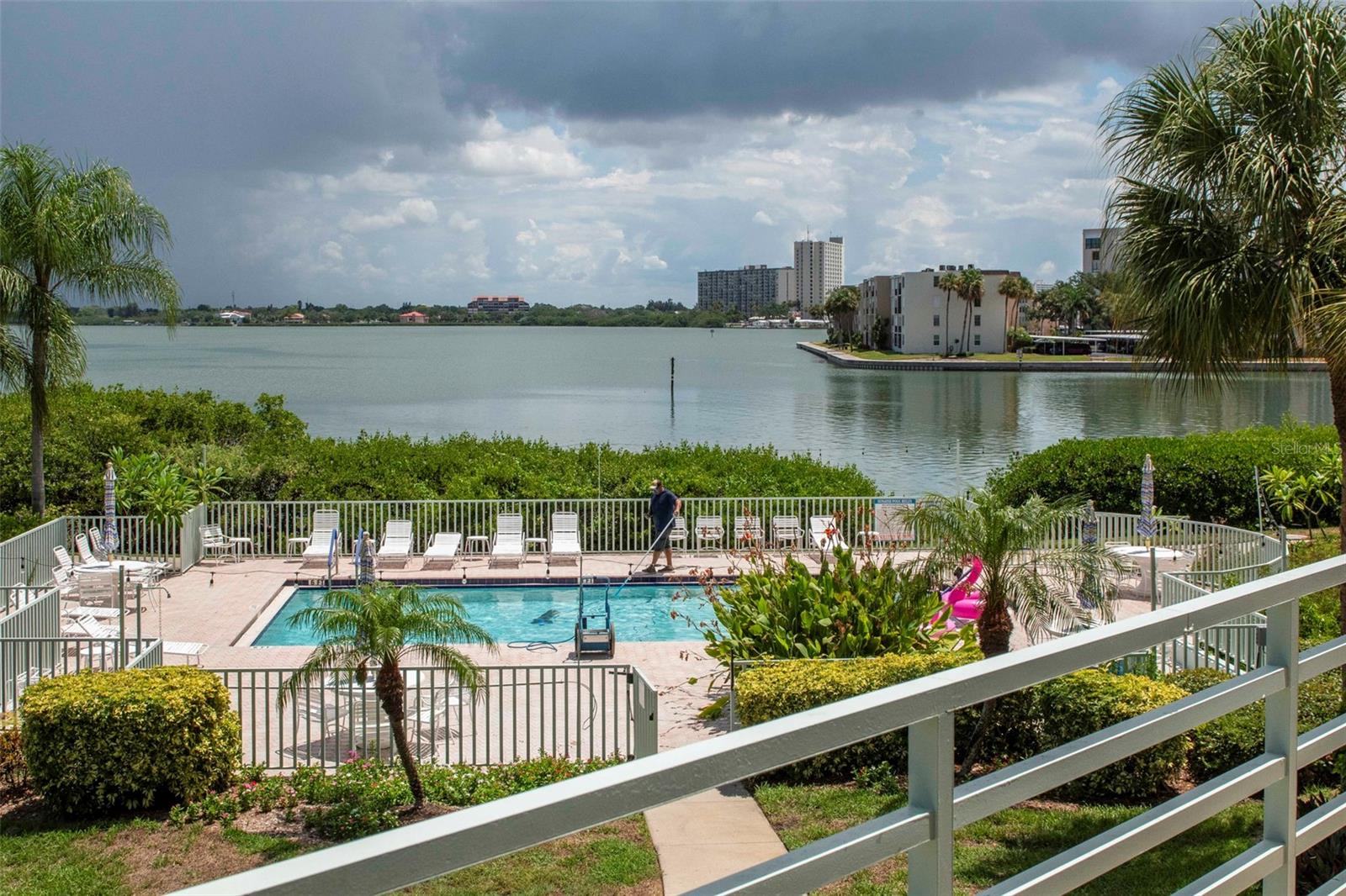 HARBOURSIDE CONDO - Residential