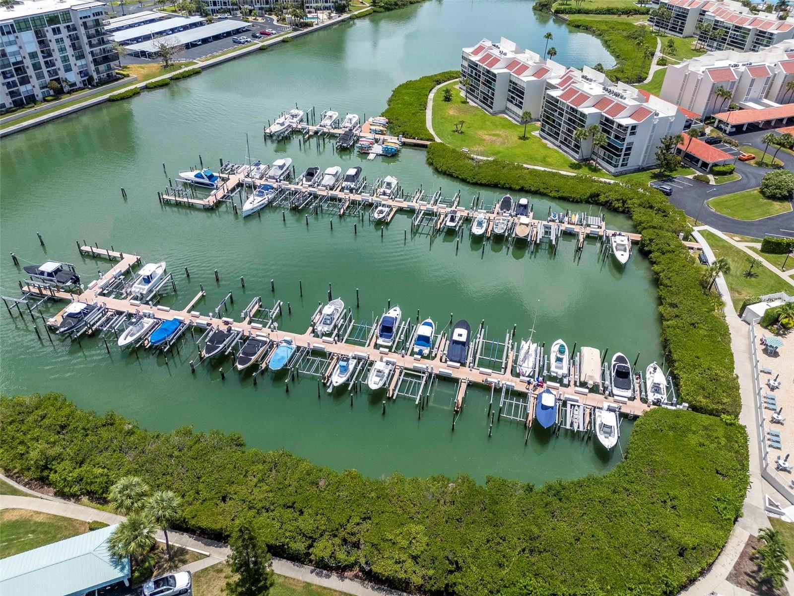 HARBOURSIDE CONDO - Residential