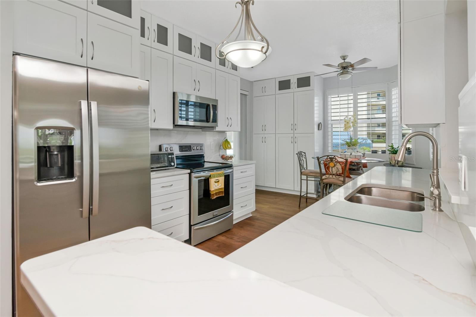 HARBOURSIDE CONDO - Residential
