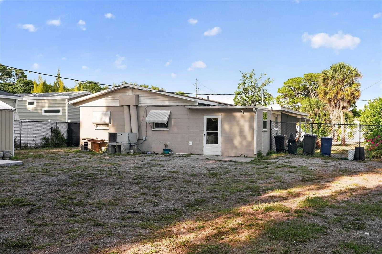 ACREAGE - Residential
