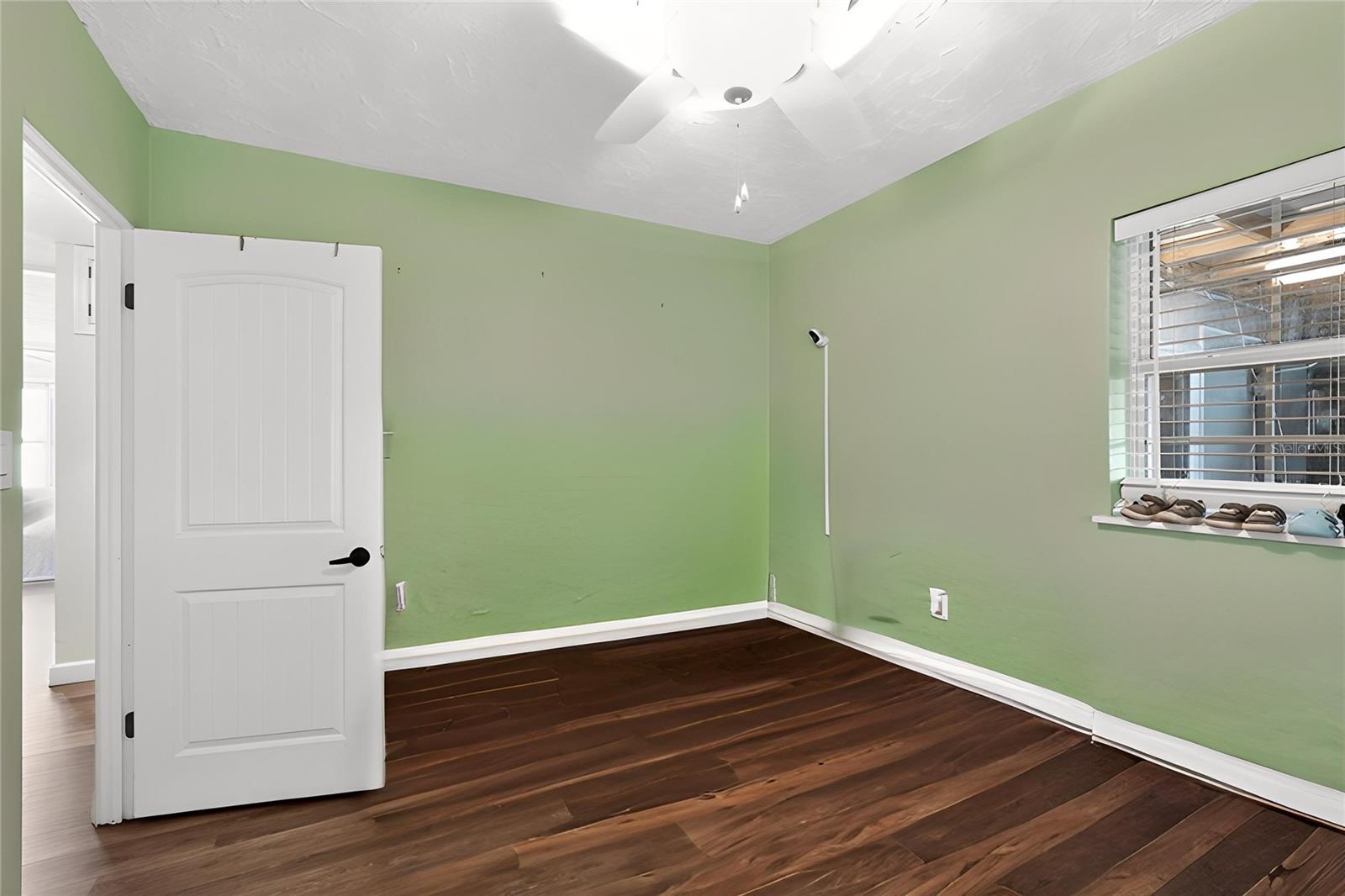ACREAGE - Residential