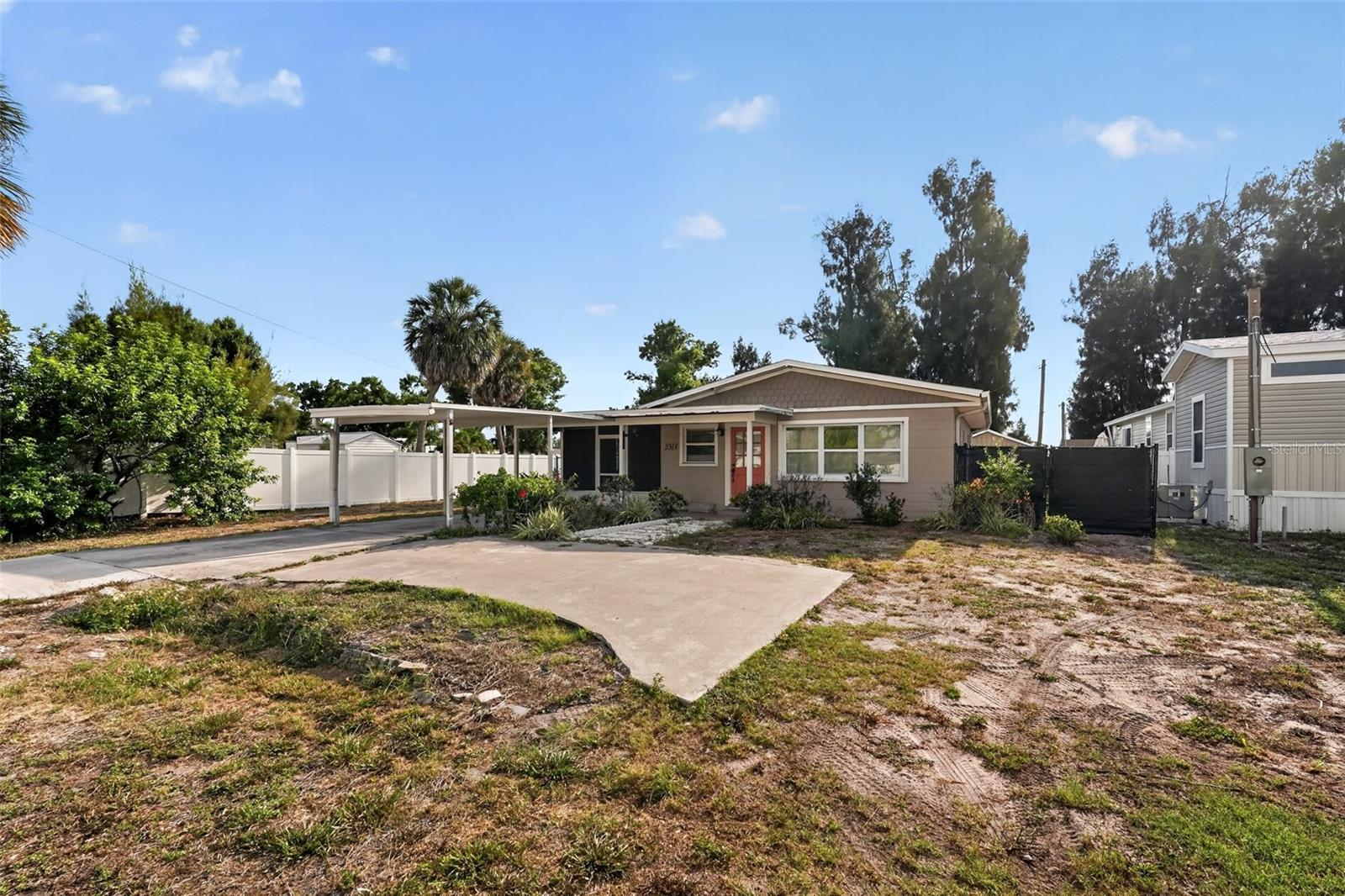 ACREAGE - Residential