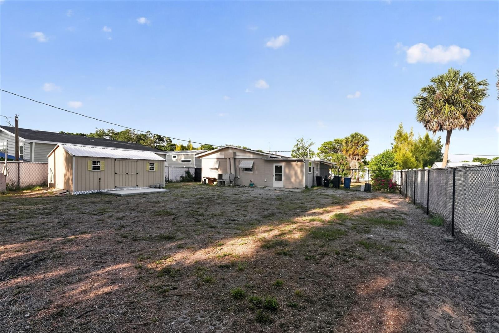 ACREAGE - Residential