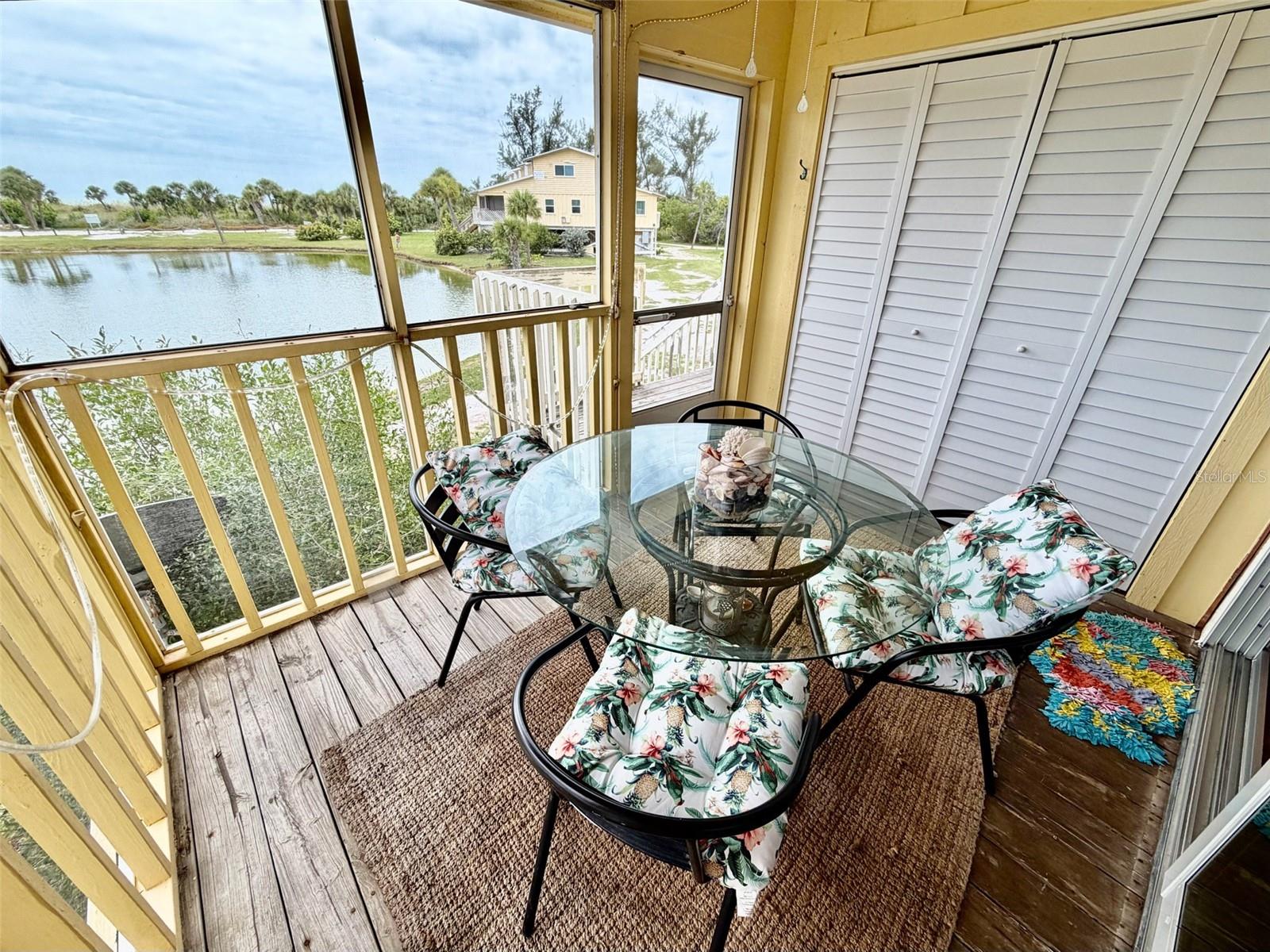 HIDEAWAY BAY BEACH CLUB - Residential