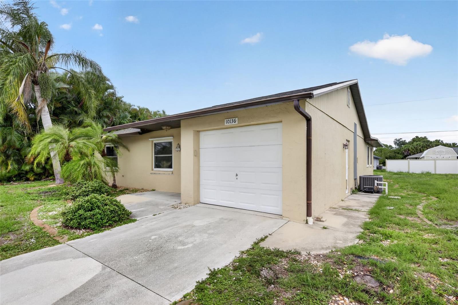 PORT CHARLOTTE SUB SEC 64 - Residential