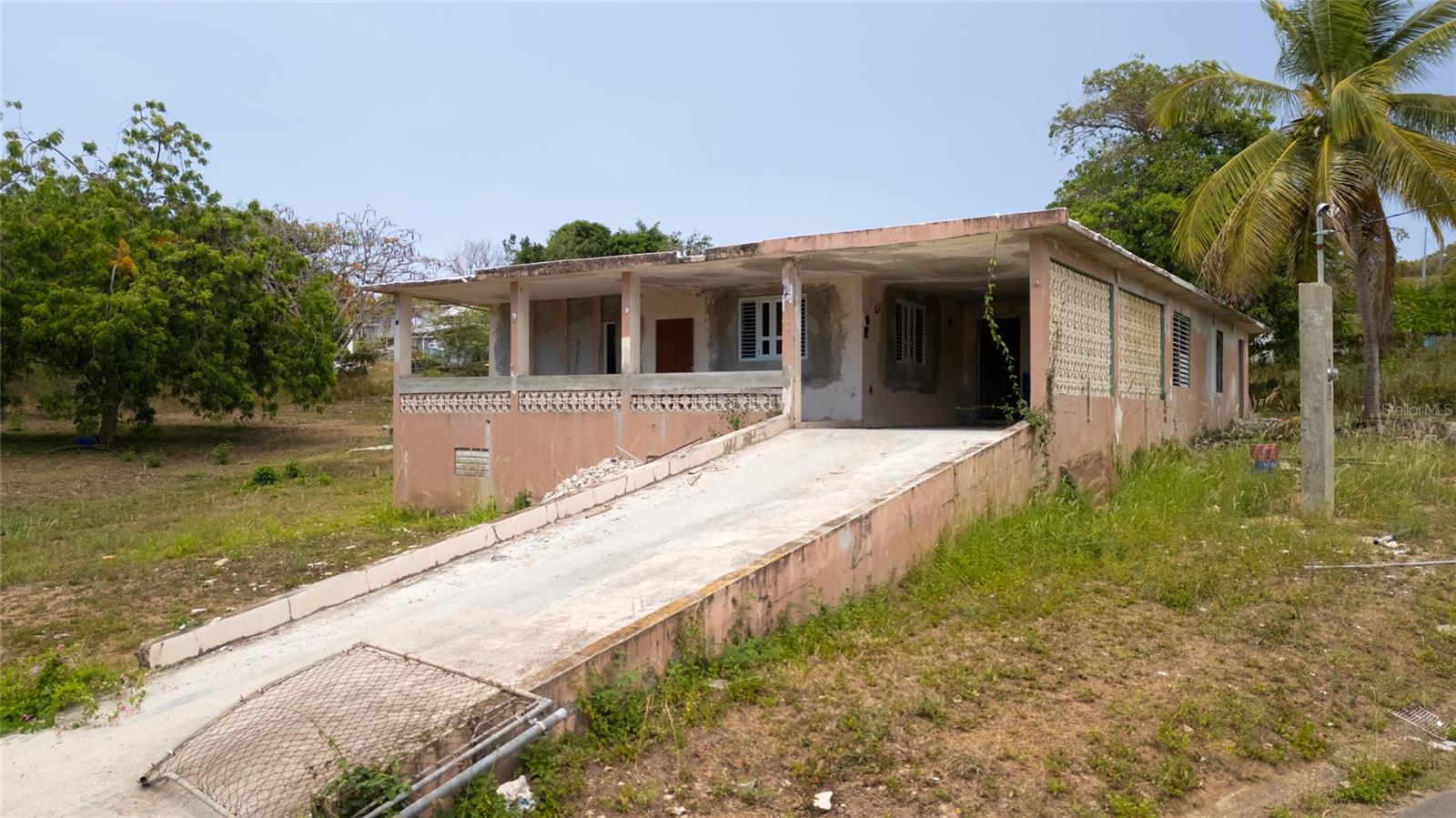MONTE SANTO - Residential