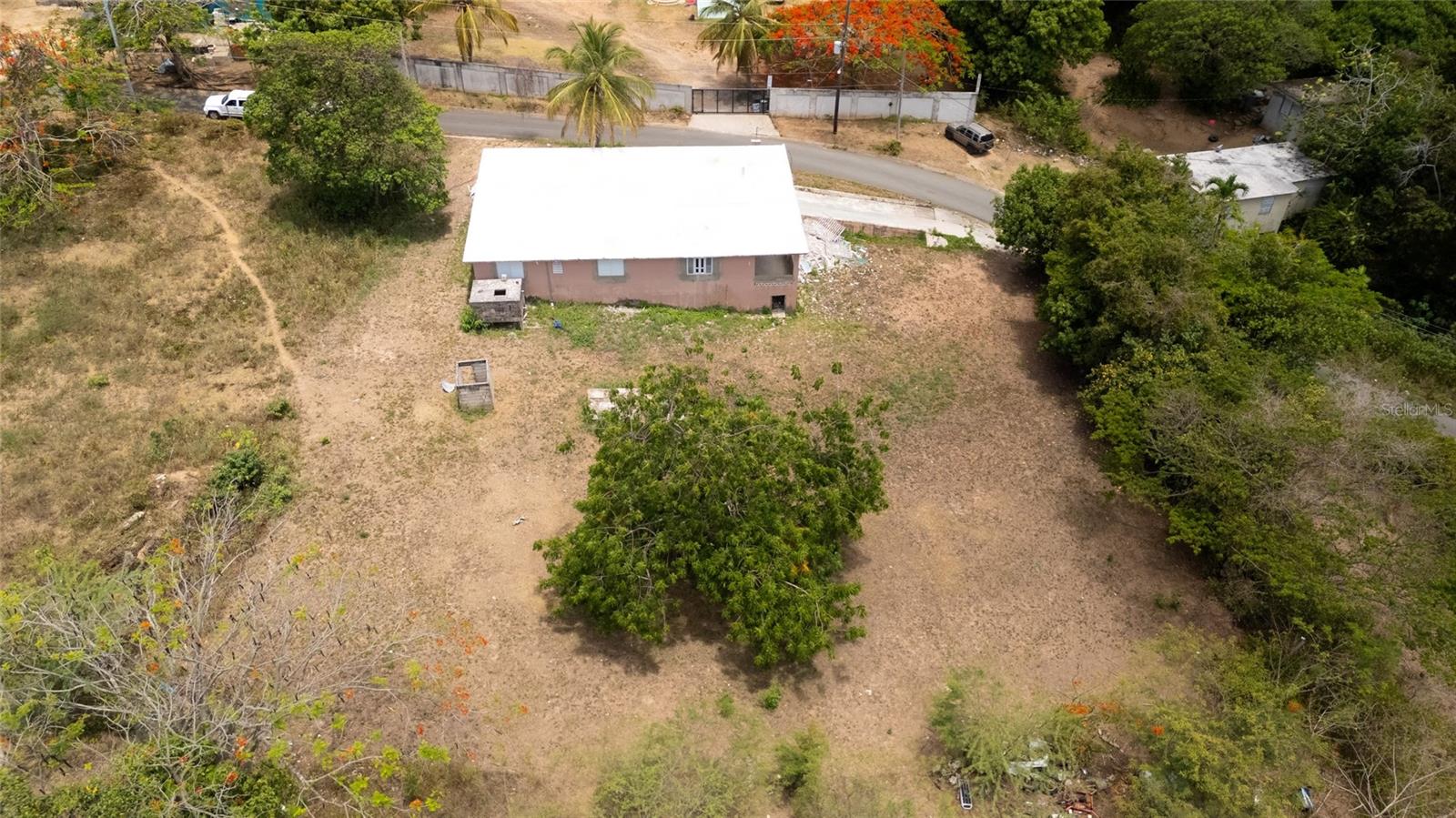 MONTE SANTO - Residential