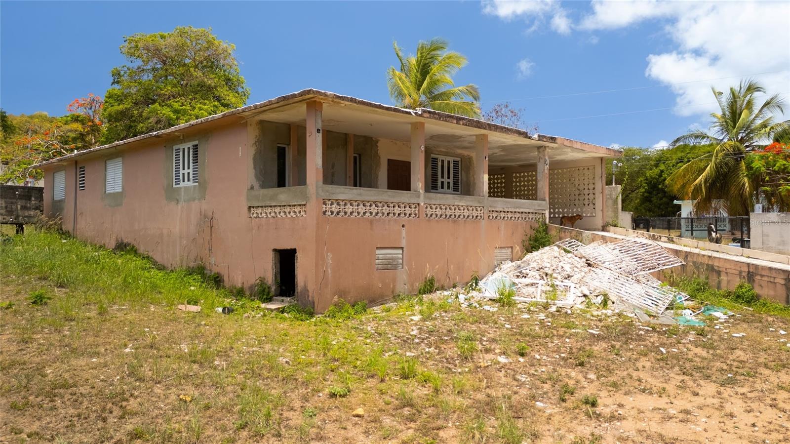 MONTE SANTO - Residential