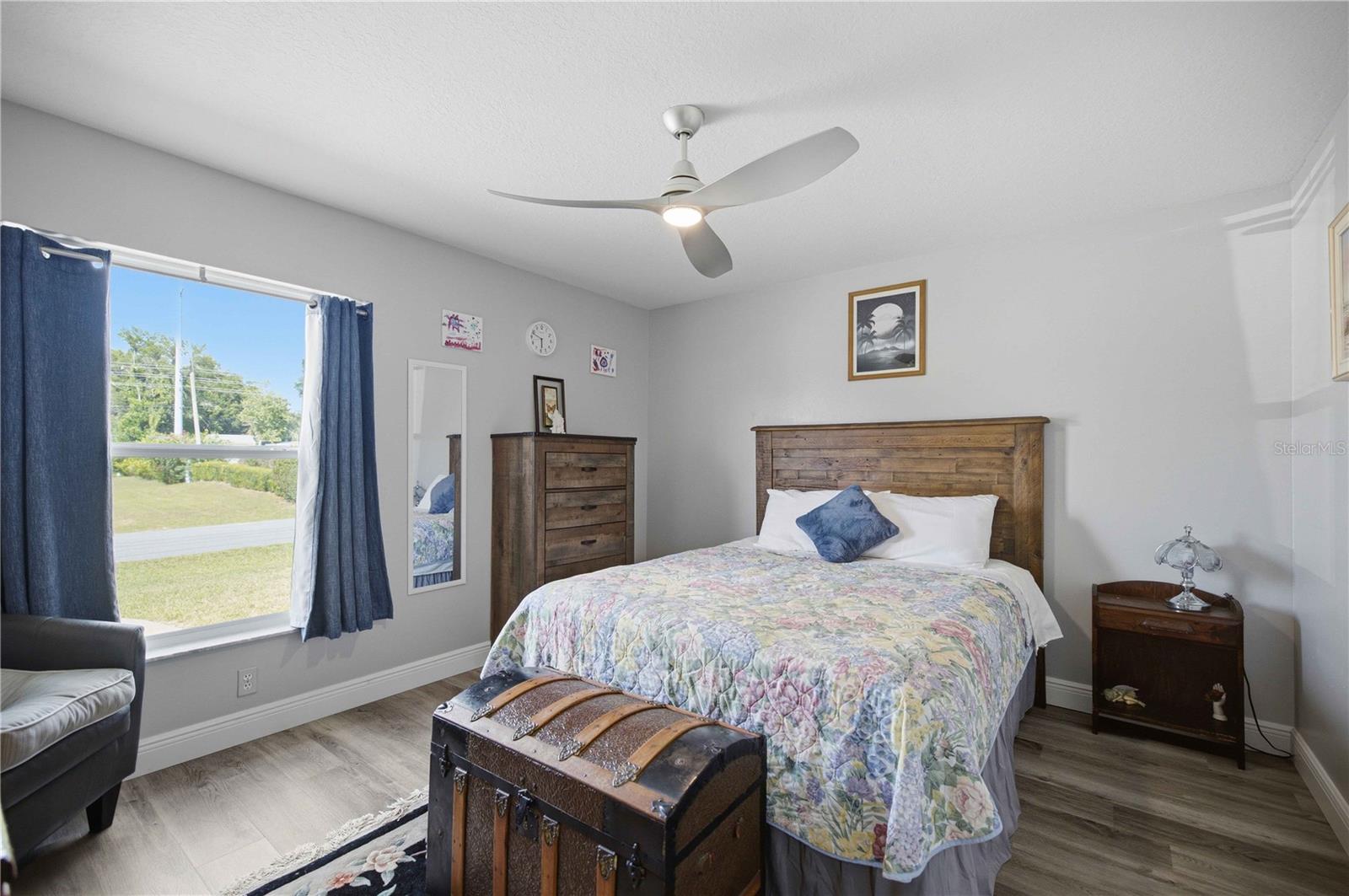 OAKWOOD VILLAGE - Residential