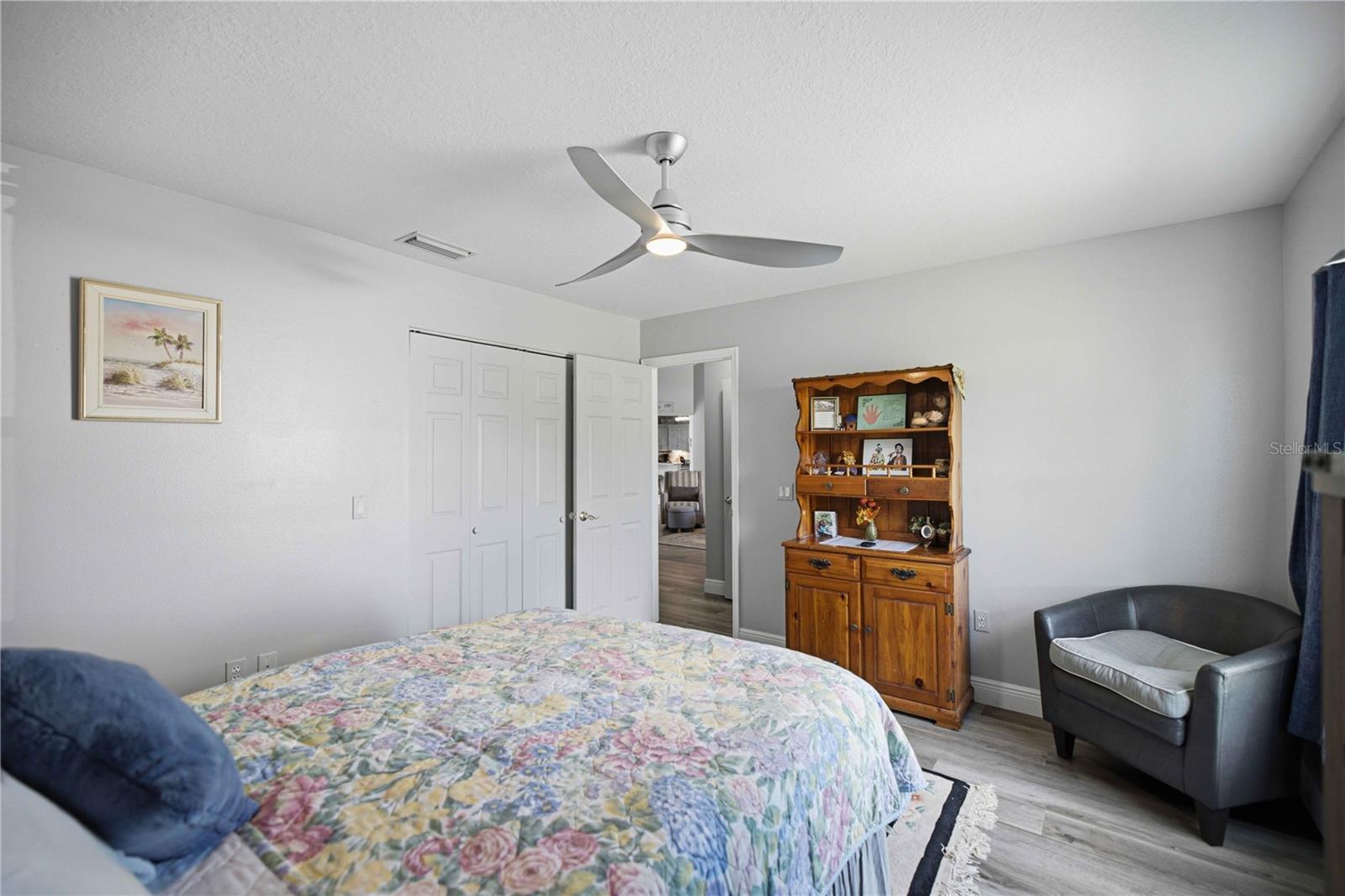 OAKWOOD VILLAGE - Residential