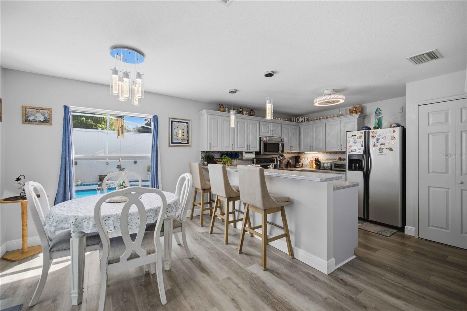 OAKWOOD VILLAGE - Residential