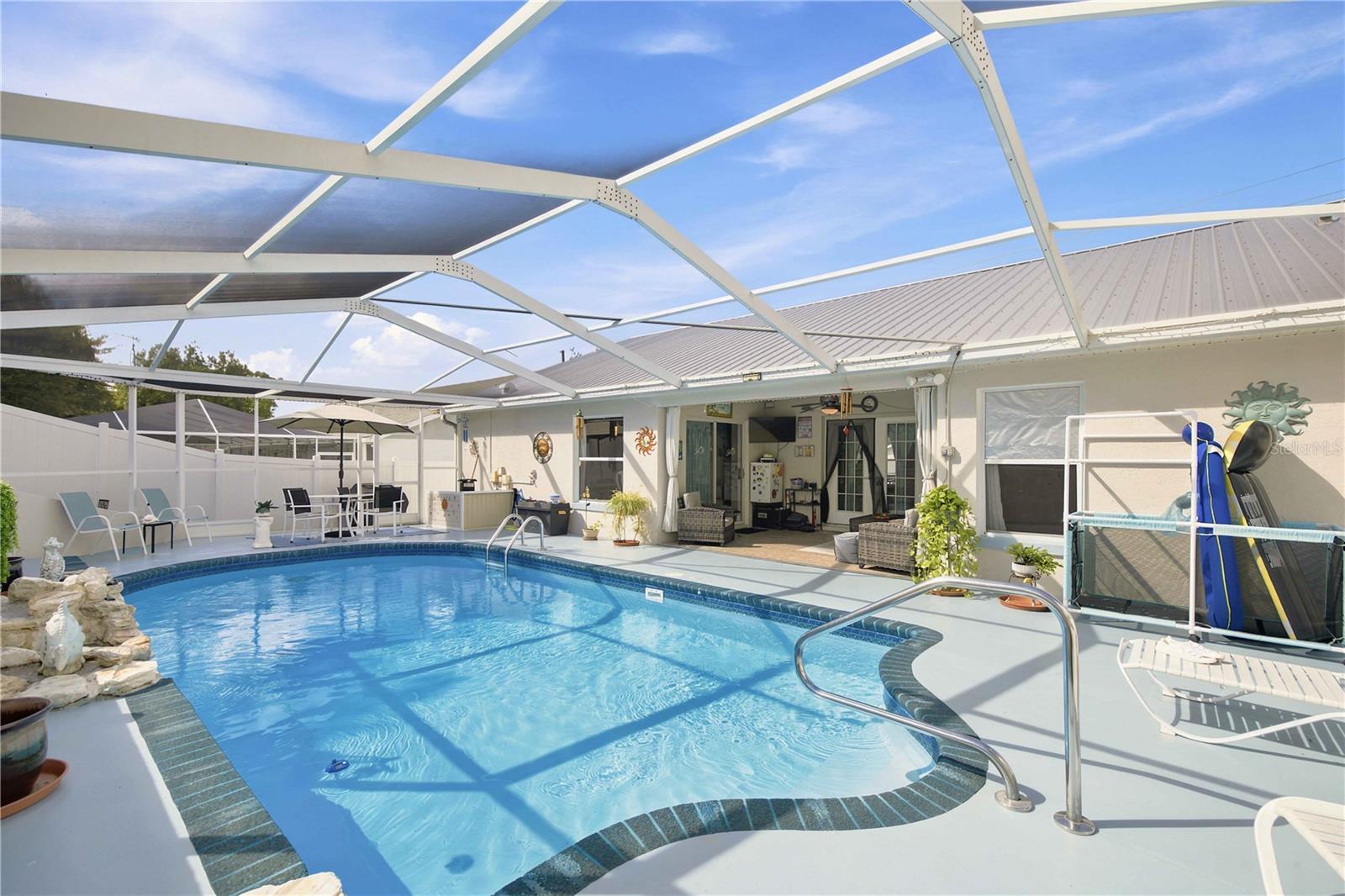 OAKWOOD VILLAGE - Residential