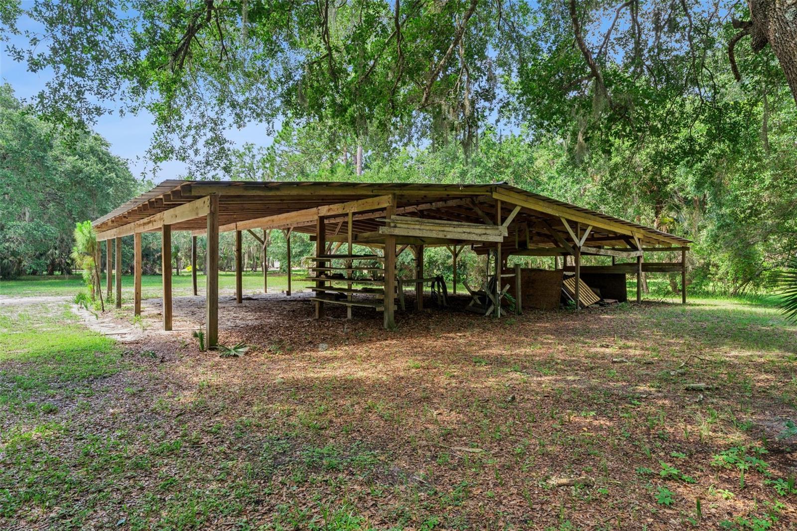 INDIAN RIVER PARK - Residential