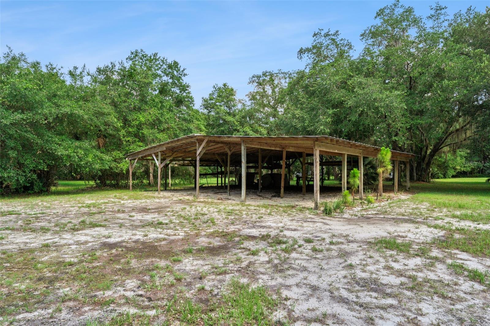 INDIAN RIVER PARK - Residential