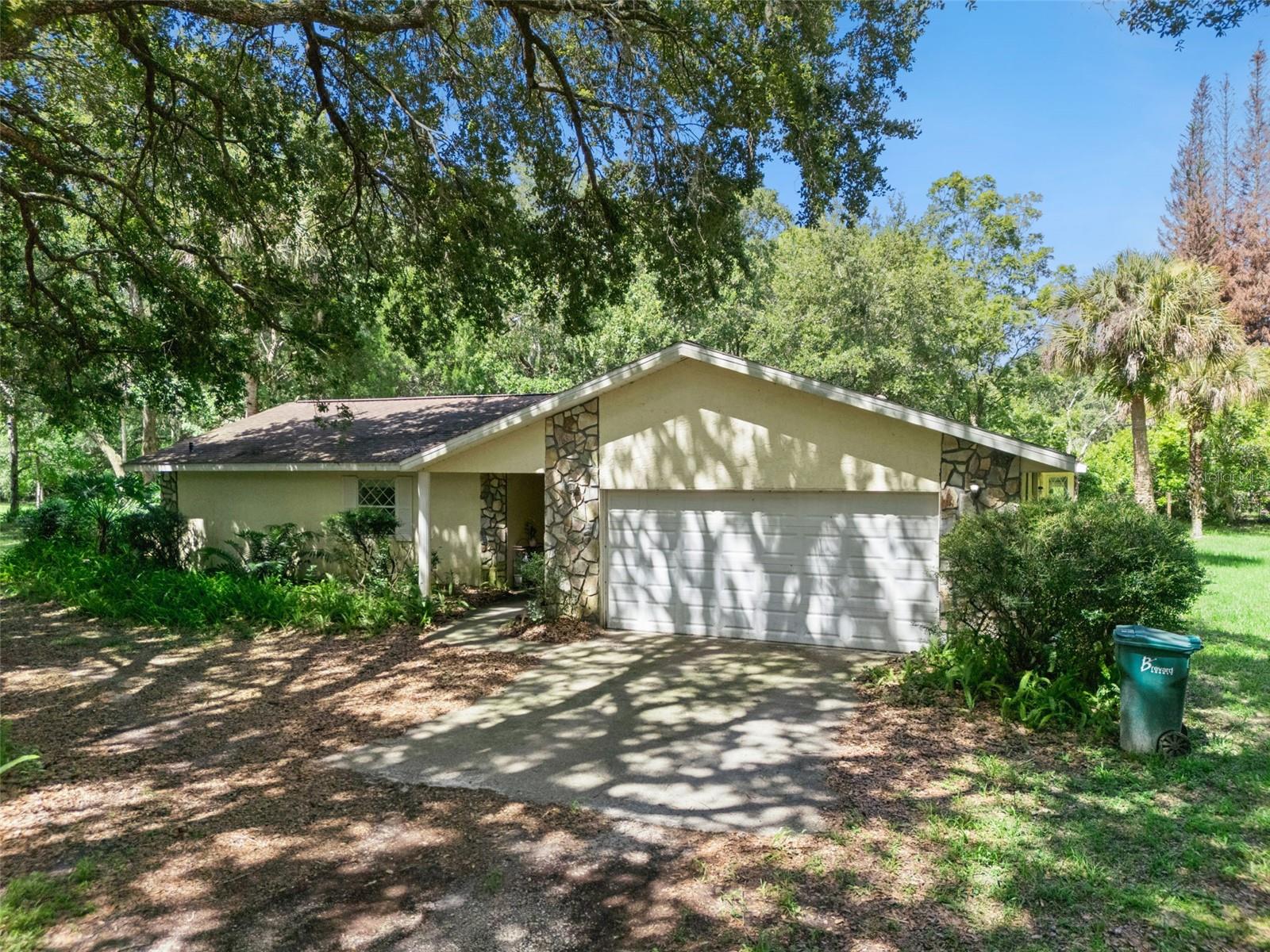 INDIAN RIVER PARK - Residential