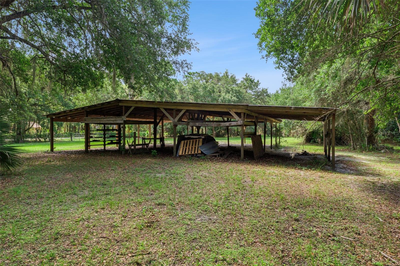 INDIAN RIVER PARK - Residential
