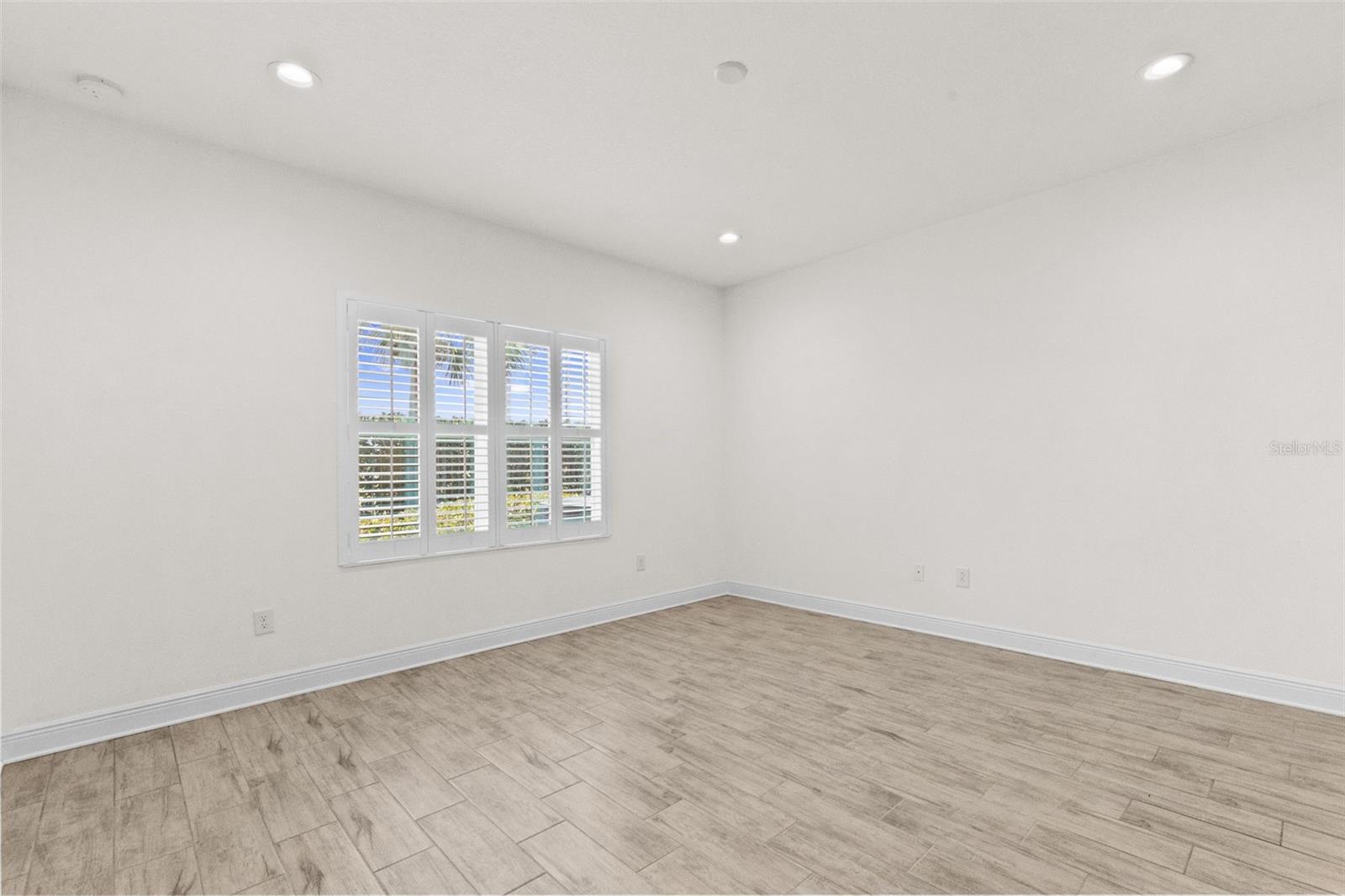 FISHHAWK RANCH WEST PH 6 - Residential