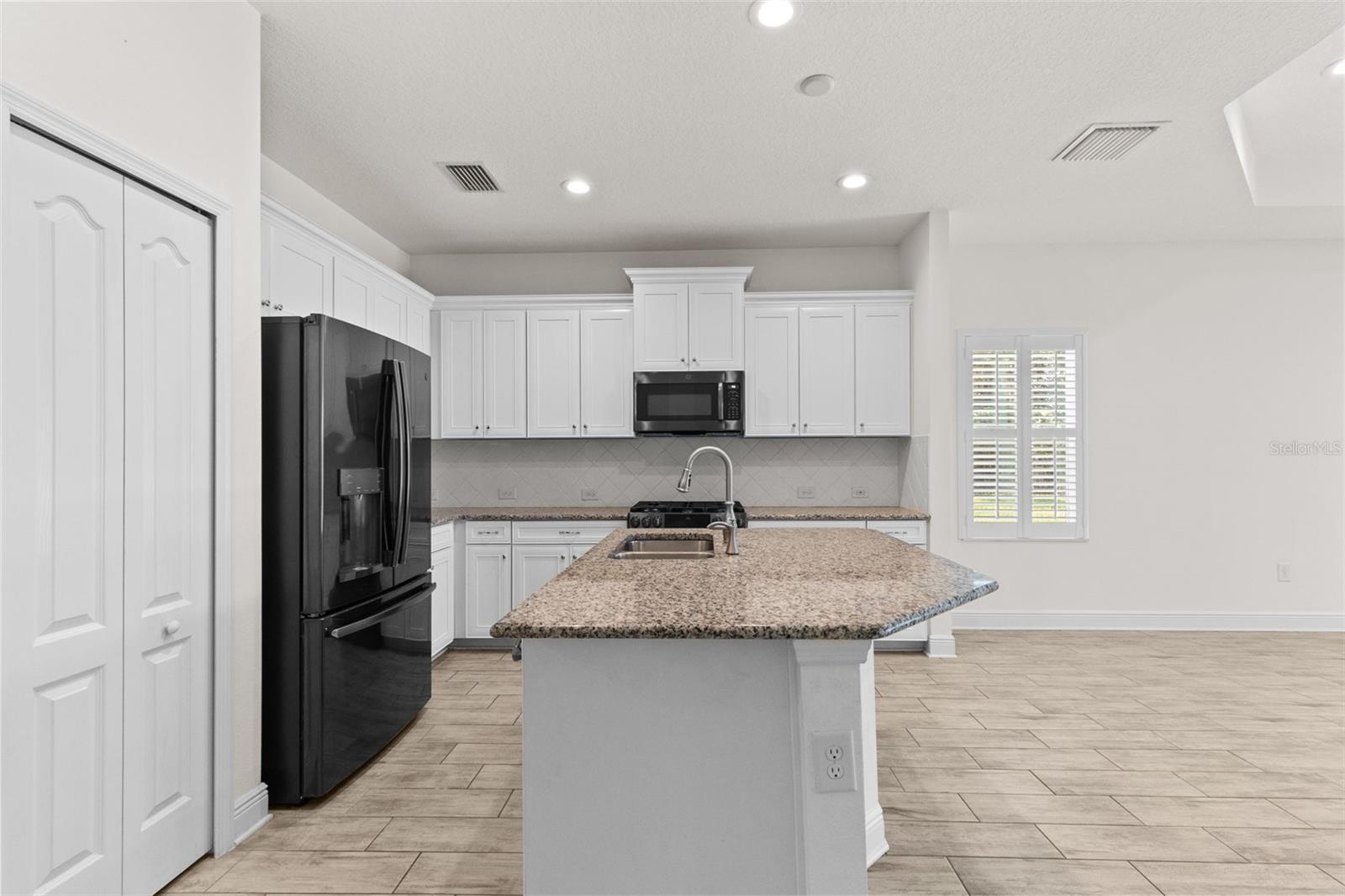 FISHHAWK RANCH WEST PH 6 - Residential