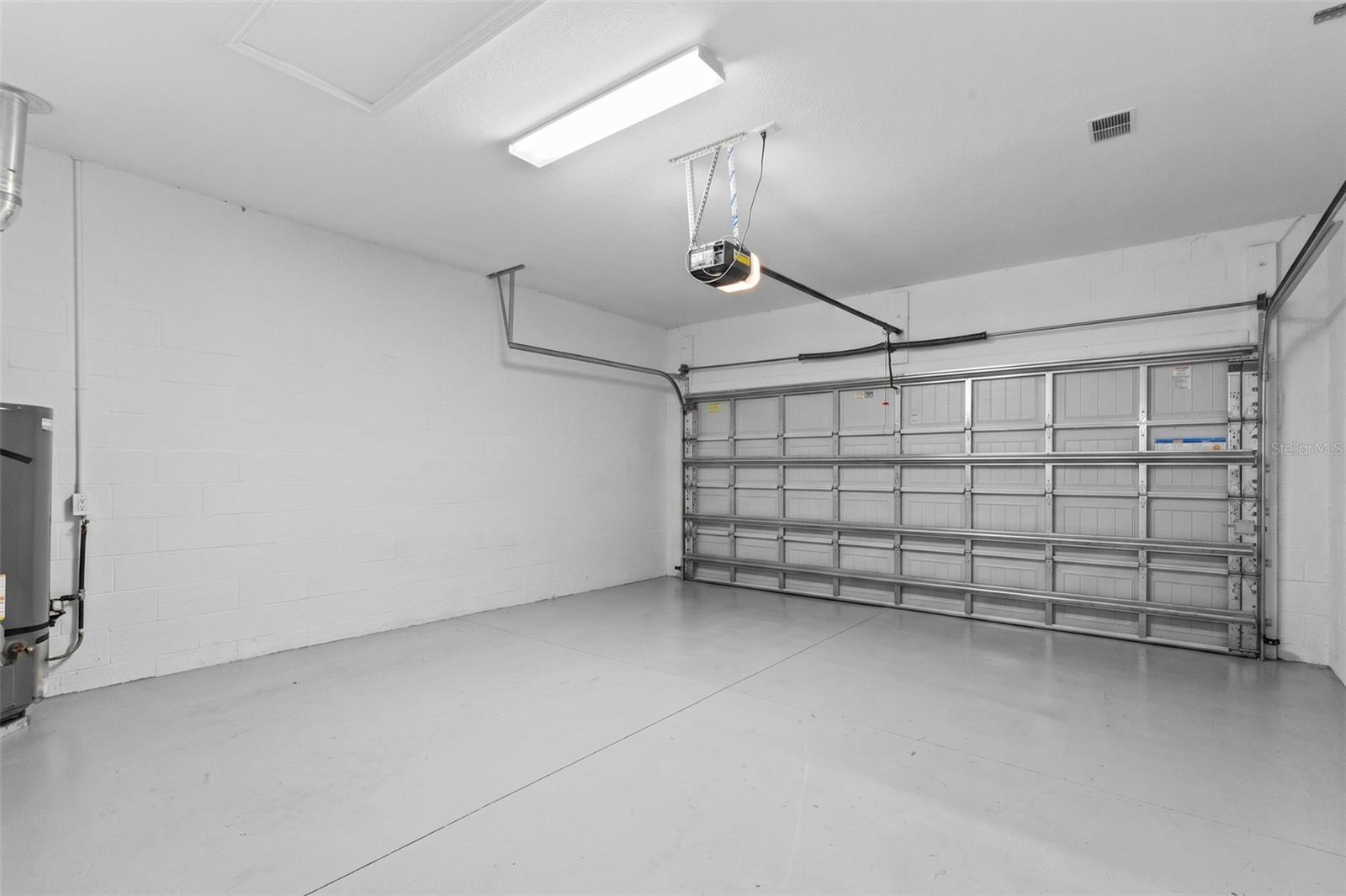 FISHHAWK RANCH WEST PH 6 - Residential
