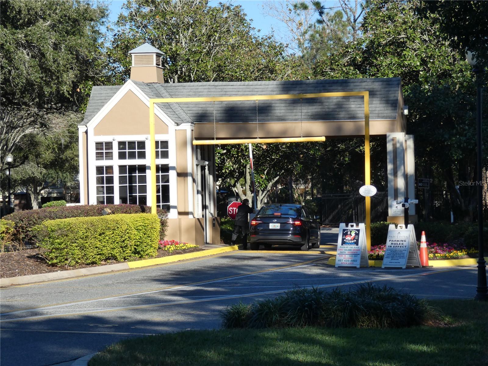 ESTATES/PARK CENTRAL CONDO BLD - Residential