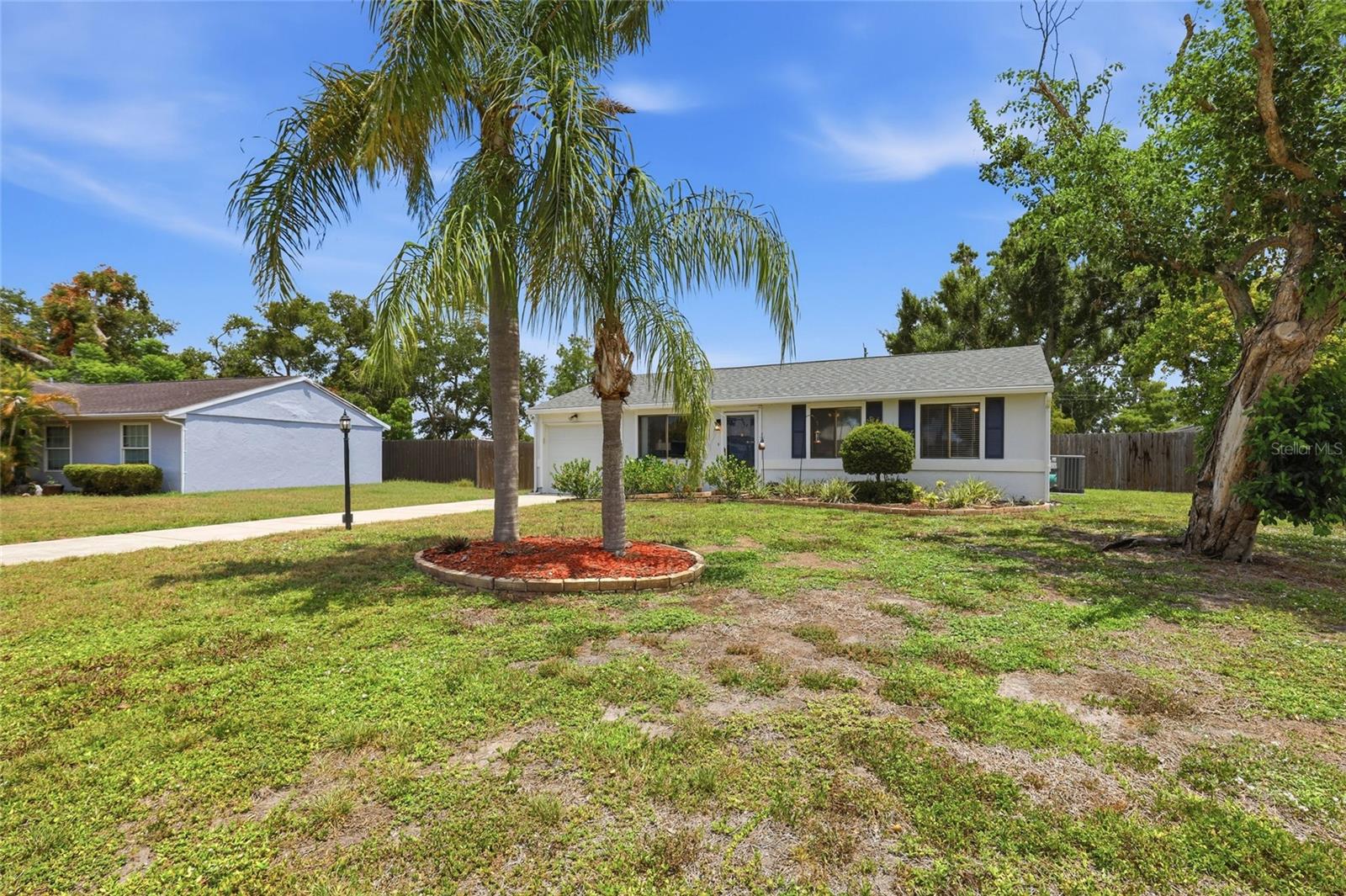 LOCKWOOD MEADOWS - Residential