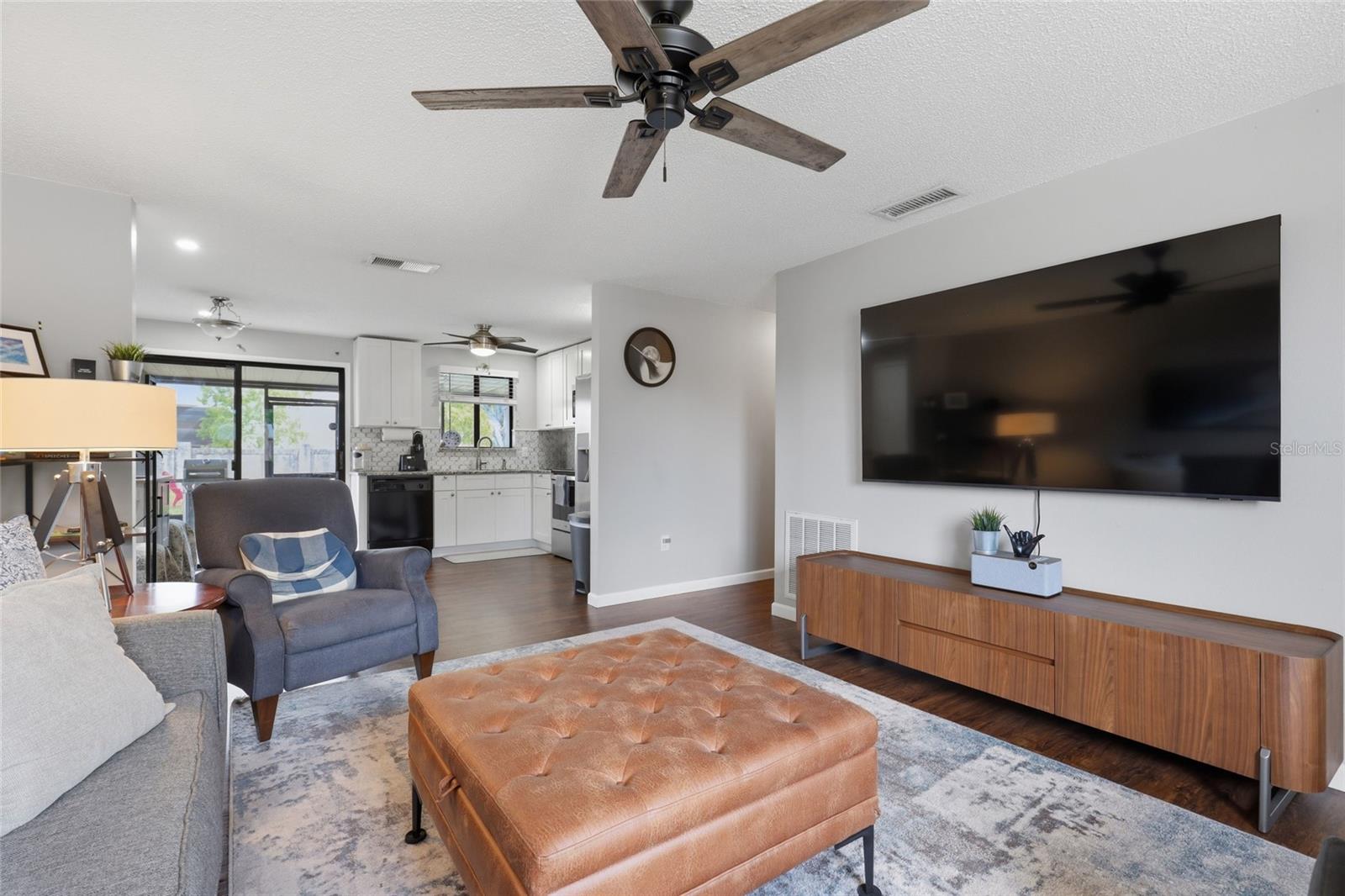LOCKWOOD MEADOWS - Residential