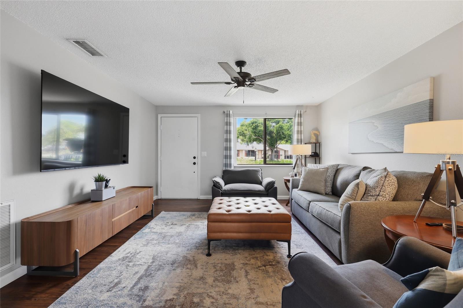 LOCKWOOD MEADOWS - Residential
