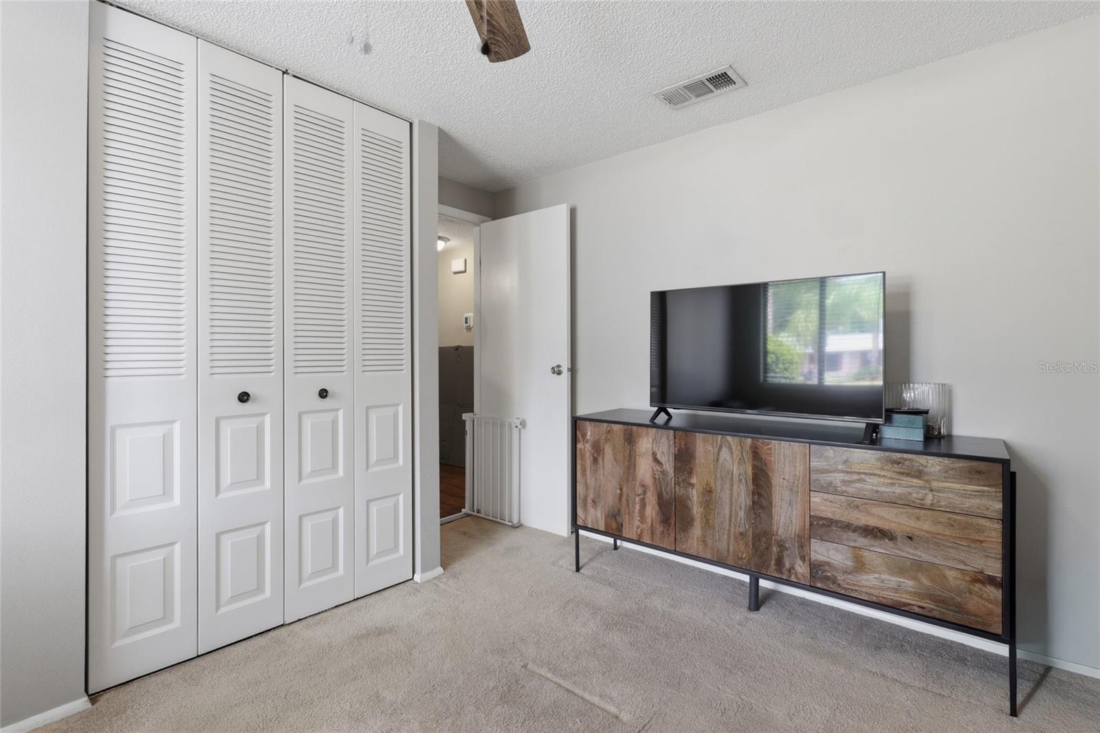 LOCKWOOD MEADOWS - Residential