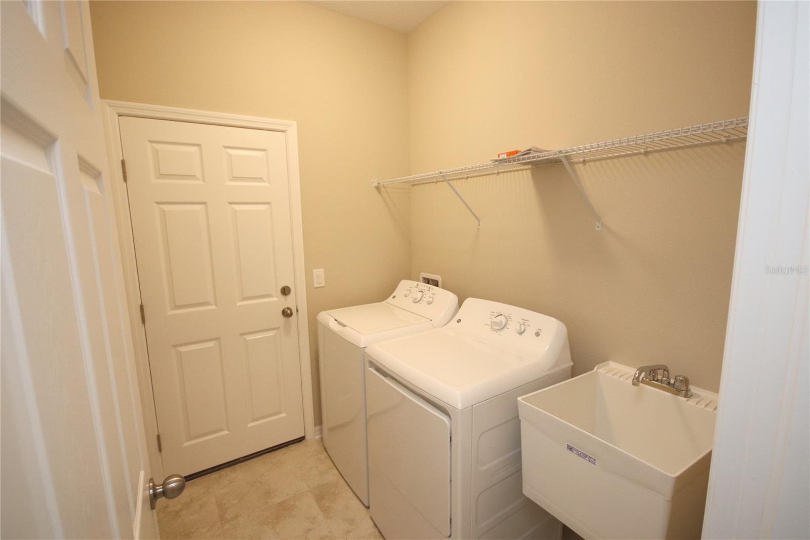 CARLTON LAKES PH 1C-1 - Residential Lease