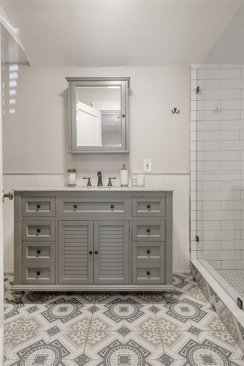 KENILWORTH GROVE SUB - Residential Lease