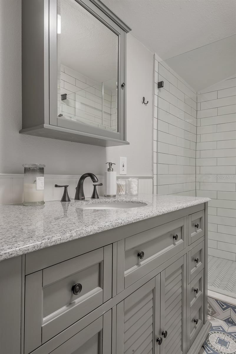 KENILWORTH GROVE SUB - Residential Lease