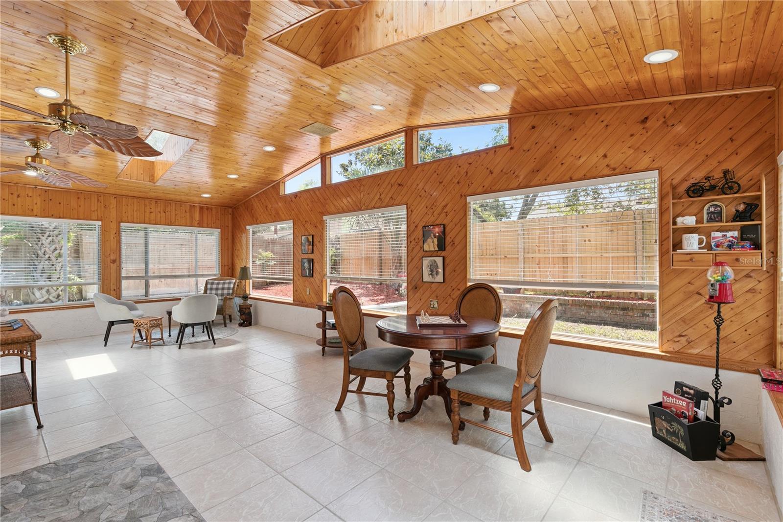 OAK FOREST UNIT 3 - Residential