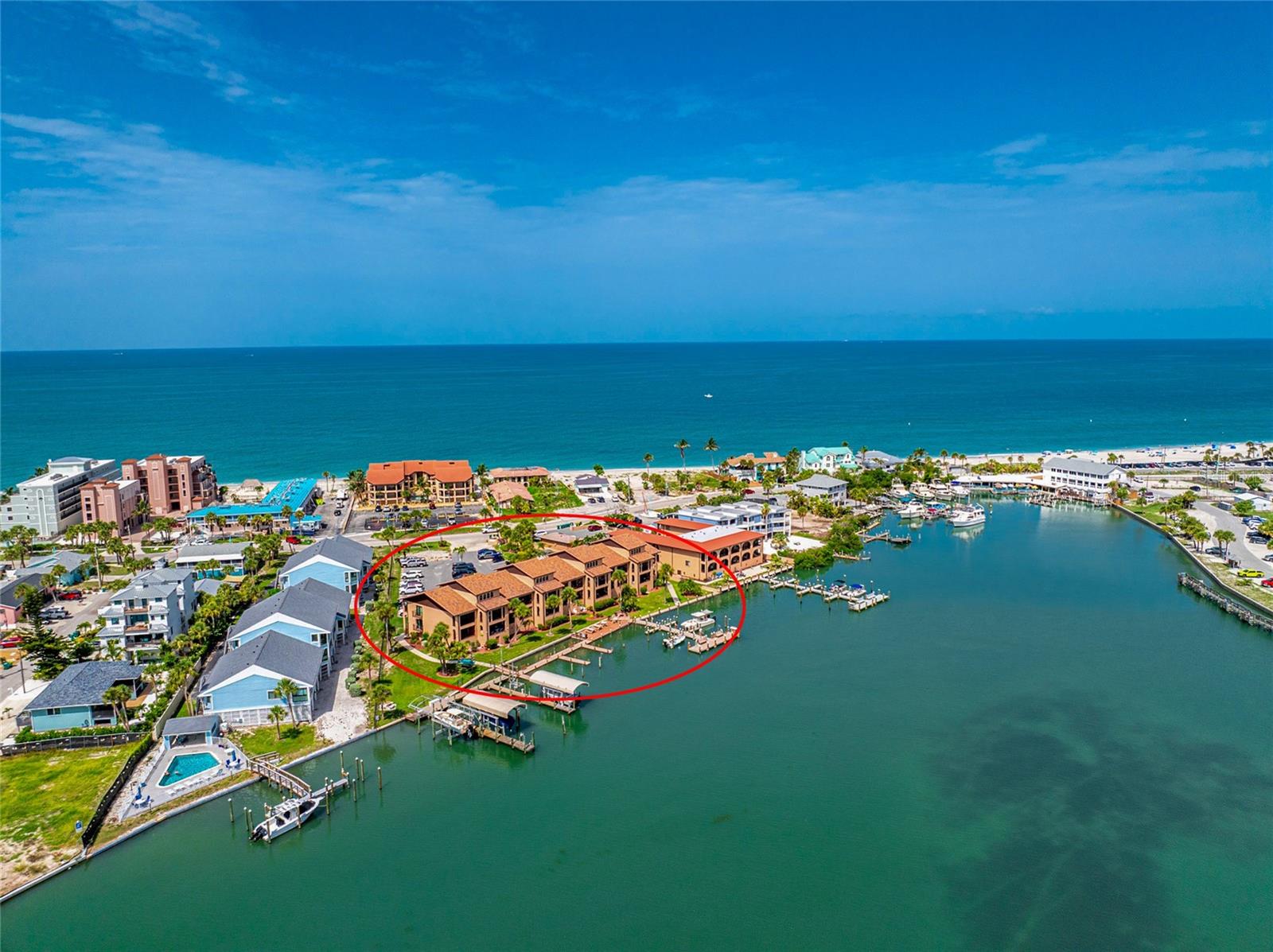 EL GALEON SOUTH - Residential