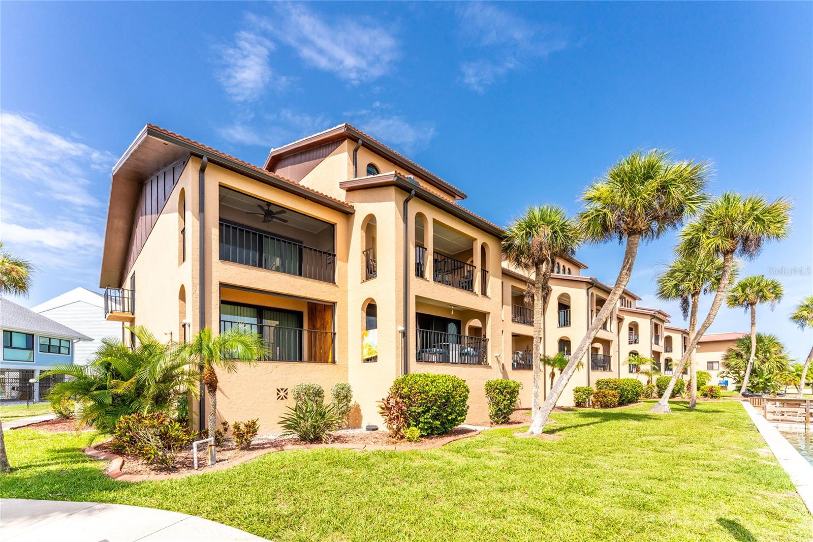 EL GALEON SOUTH - Residential