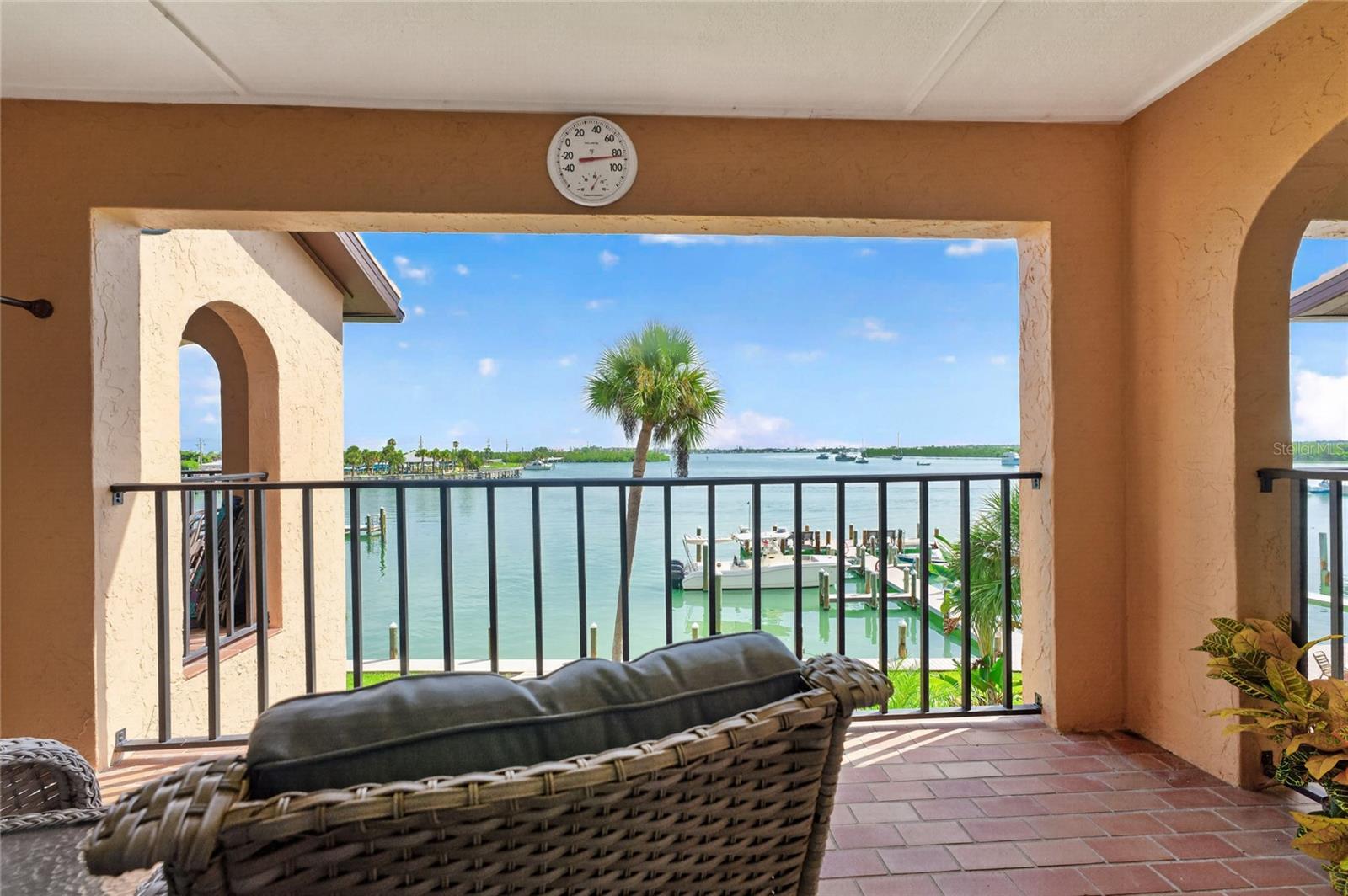 EL GALEON SOUTH - Residential