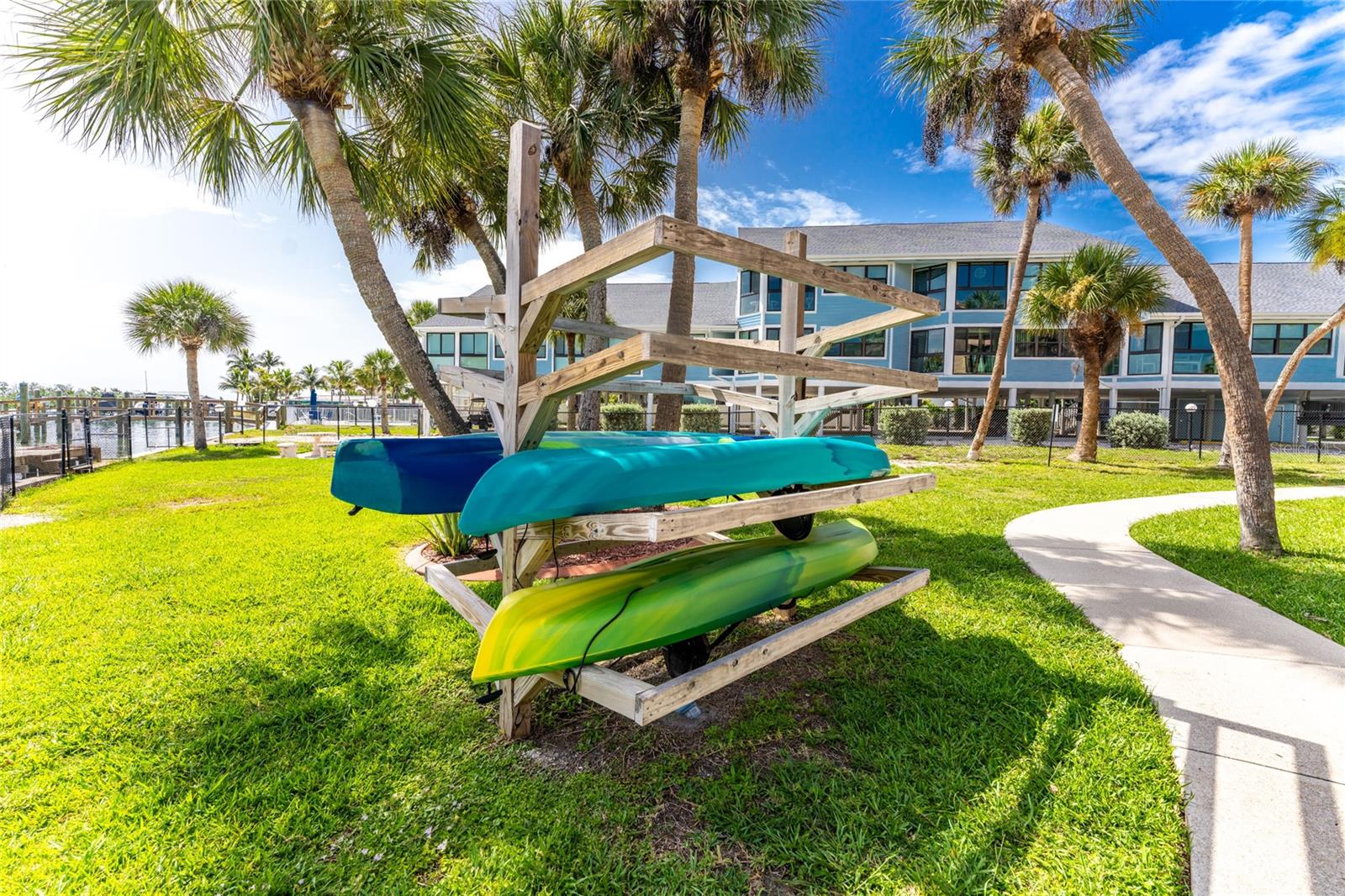 EL GALEON SOUTH - Residential