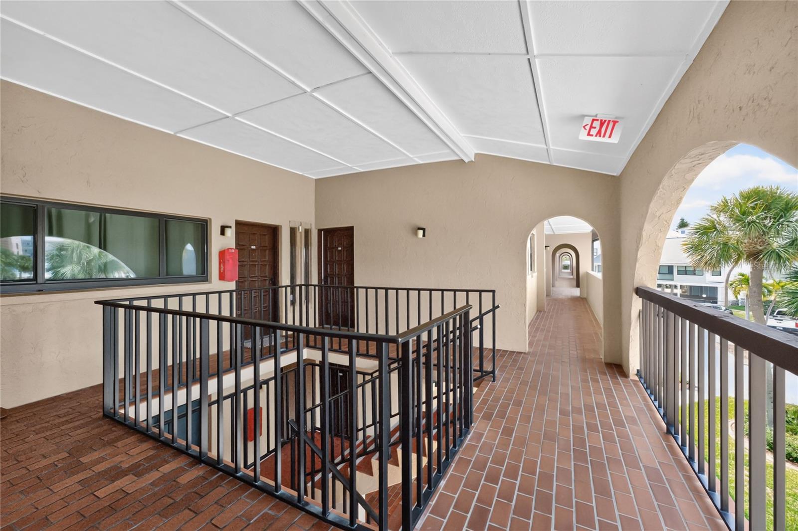 EL GALEON SOUTH - Residential
