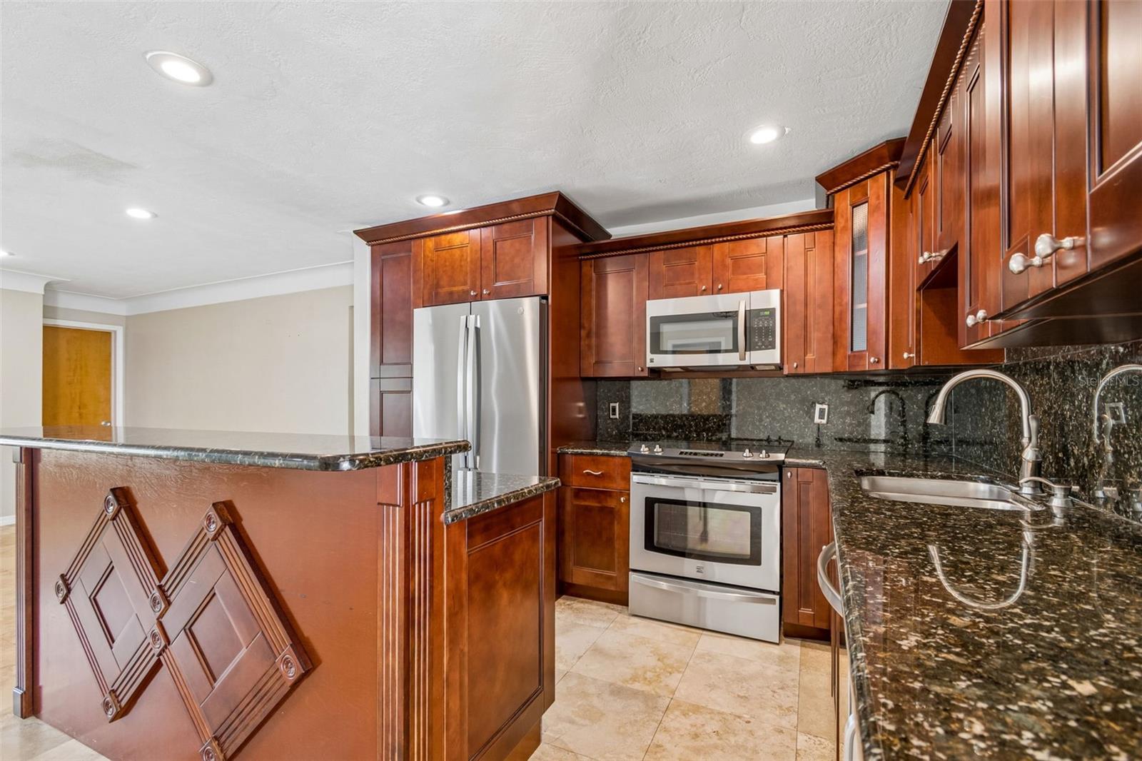 OAKHURST TERRACE - Residential