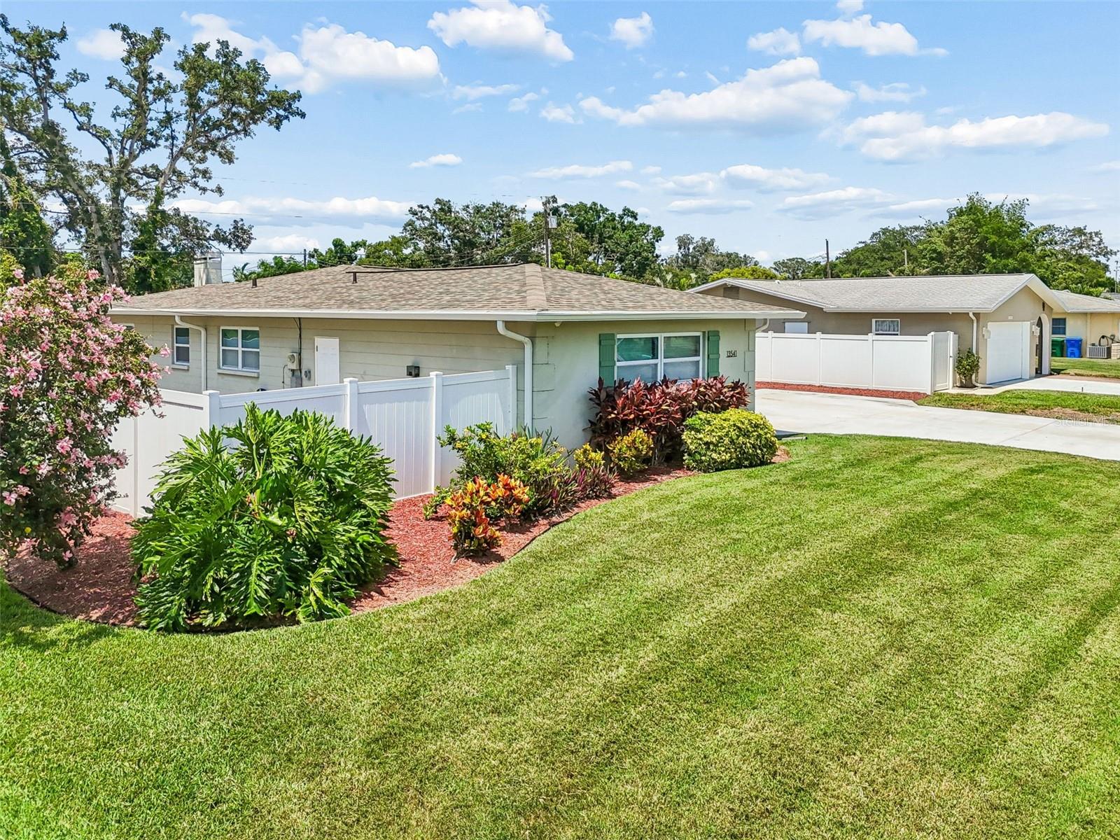 OAKHURST TERRACE - Residential