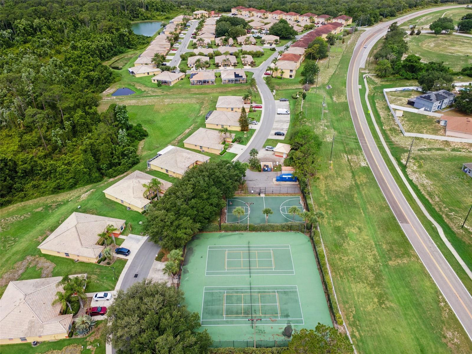 LAKE MARION GOLF RESORT CONDO - Residential