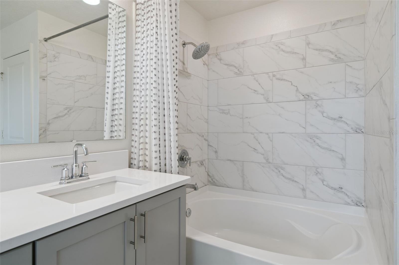 CREEKSTONE PH 2 - Residential