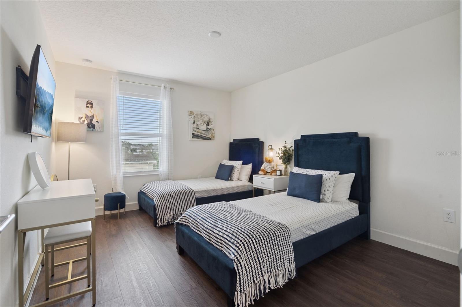 CREEKSTONE PH 2 - Residential