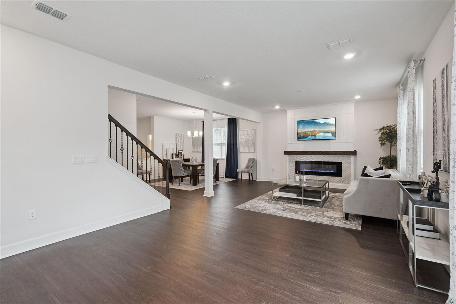 CREEKSTONE PH 2 - Residential
