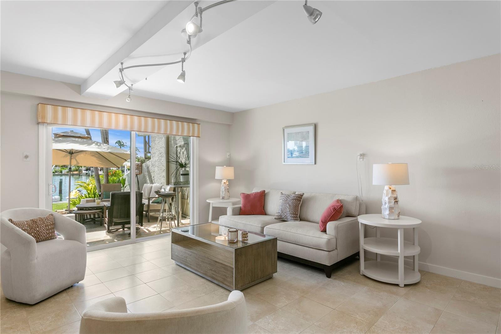 PINE KEY LODGE - Residential