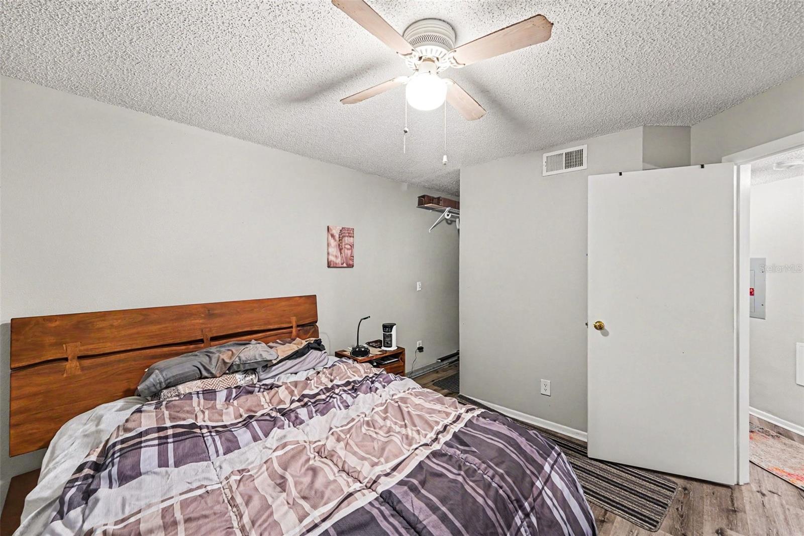 BELLEAIR VILLAGE CONDO - Residential