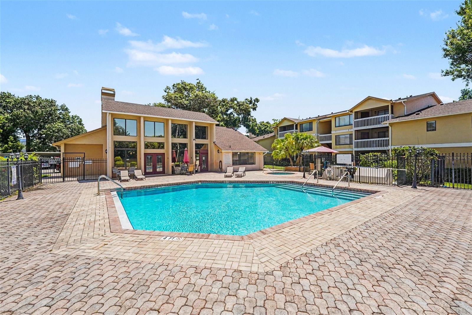 BELLEAIR VILLAGE CONDO - Residential
