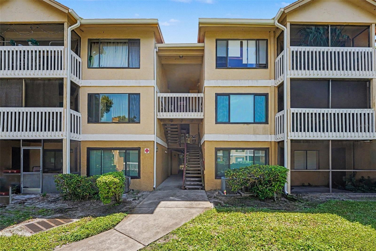 BELLEAIR VILLAGE CONDO - Residential