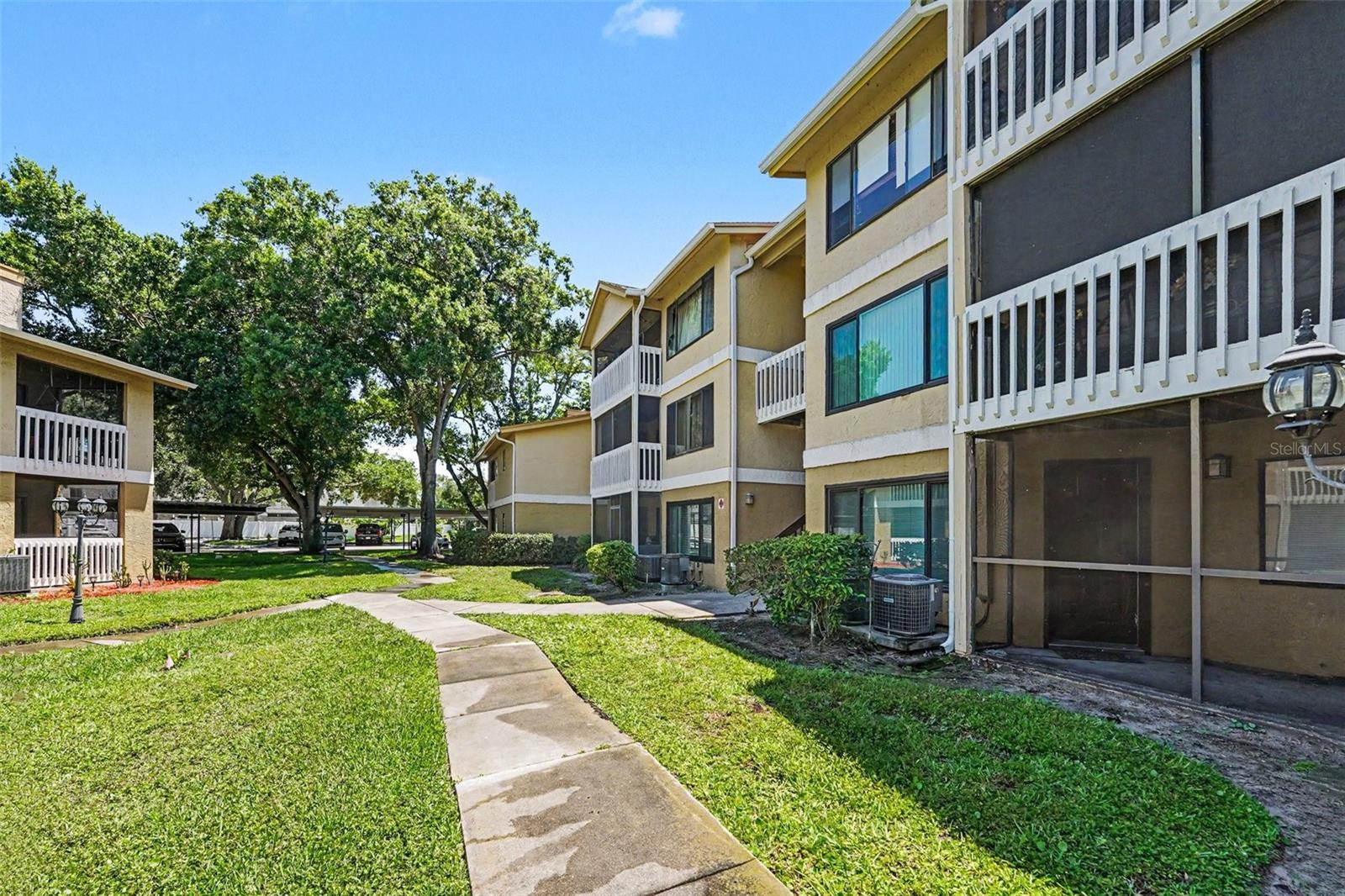 BELLEAIR VILLAGE CONDO - Residential