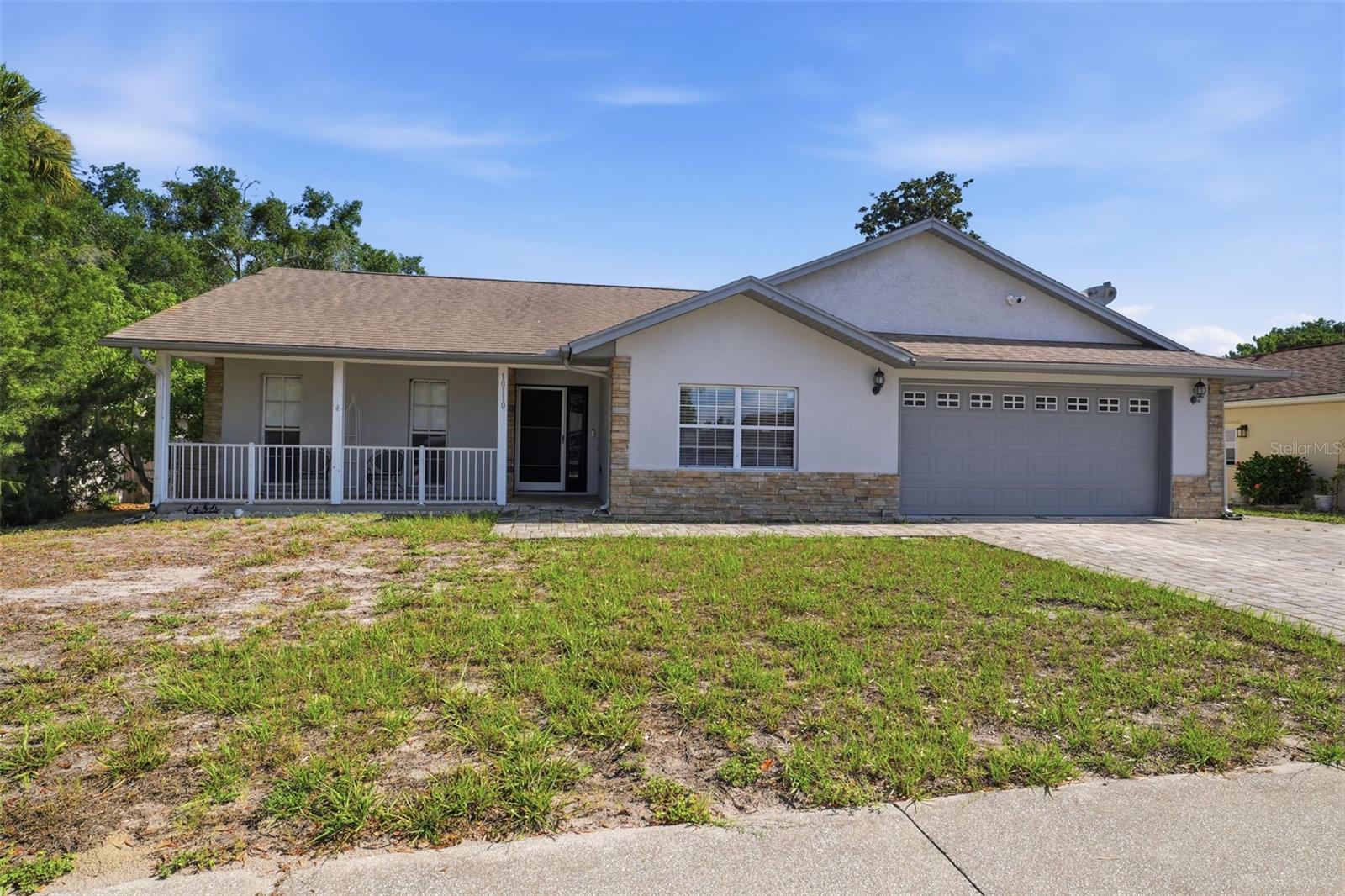 BRIARWOODS - Residential